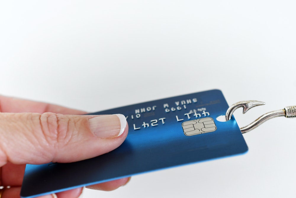 Victime d'escroquerie : comment se protéger et agir en cas de fraude