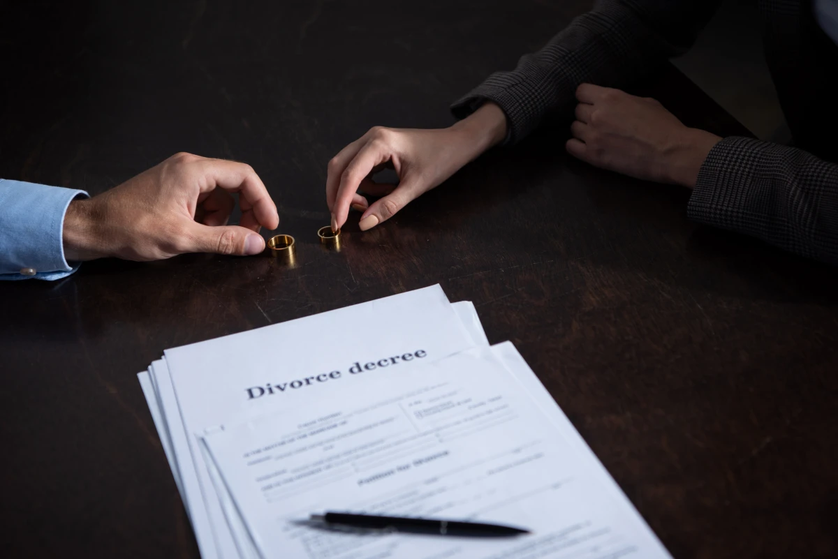 Avocat spécialisé en divorce : votre allié pour une séparation sereine et équitable